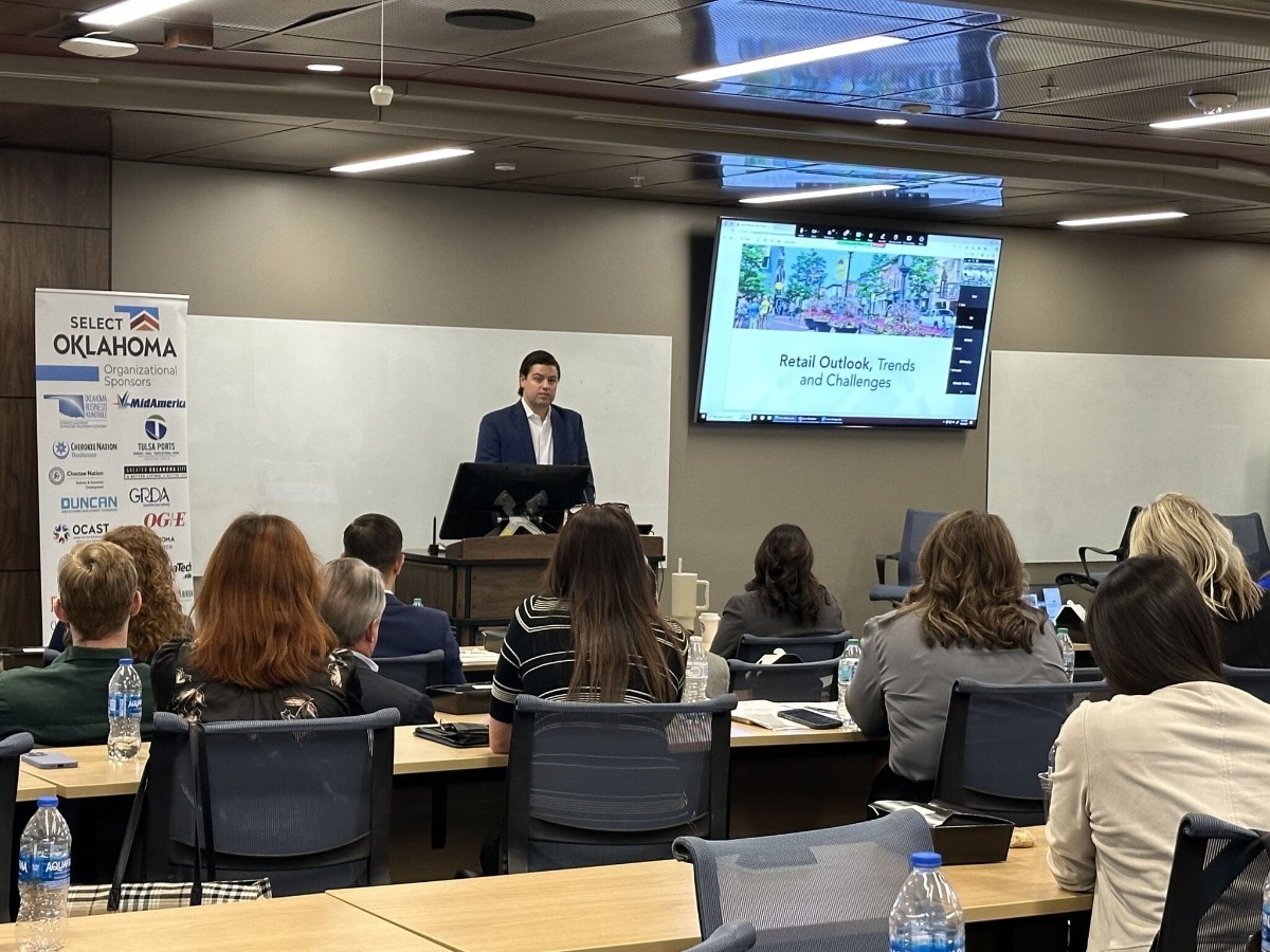 From Vacant Spaces to Vibrant Places — Attracting Retail for a Better Tomorrow 